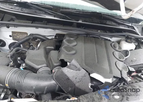 2024 Toyota 4Runner Sr5 z USA, uszkodzony, nr VIN JTEMU5JR1R6307408